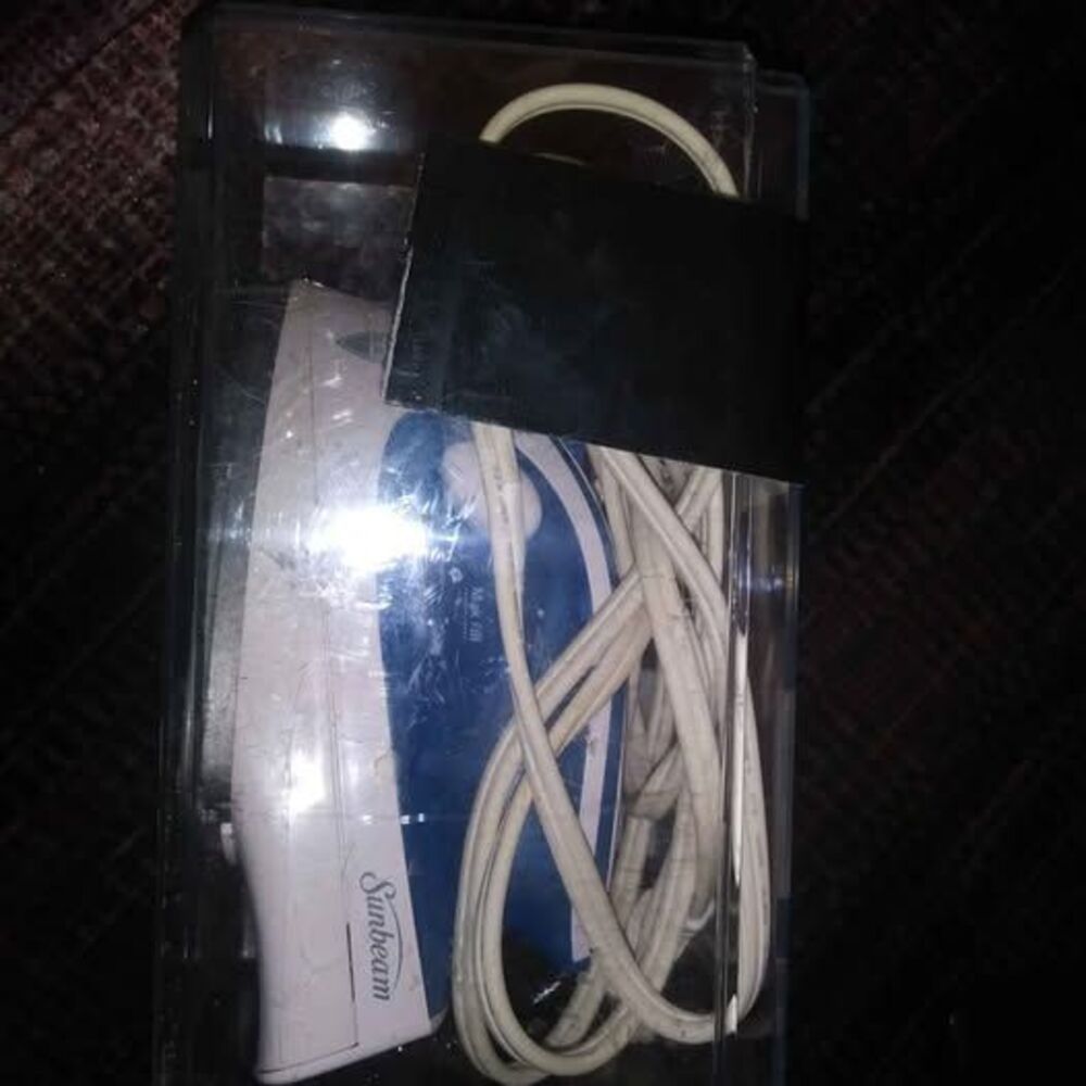 Sunbeam protable travel Iron